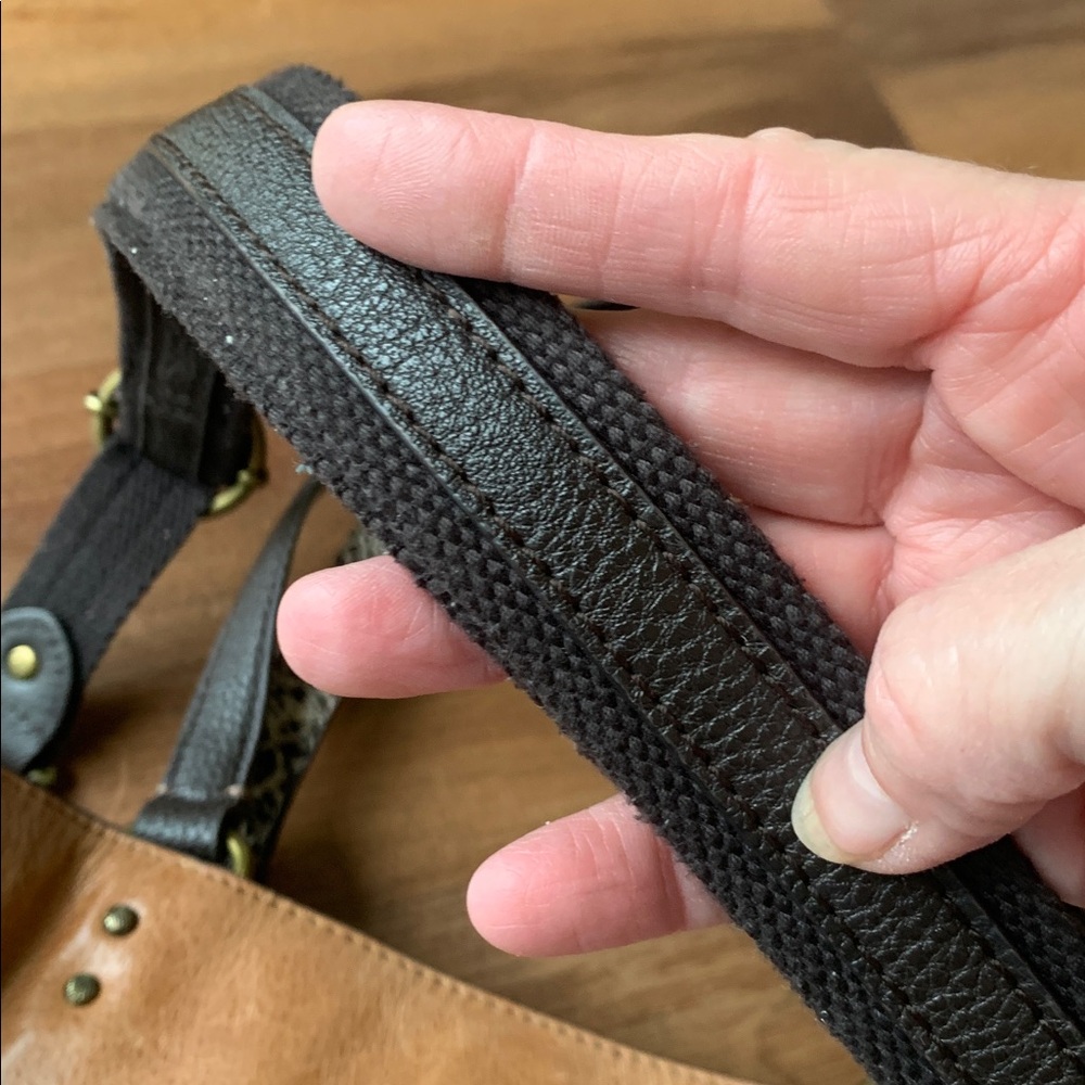 The SAK Almeda Leather Bag - Picture 13 of 14